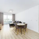 Morski Navigator By Holidaysun Apartment Kolobrzeg